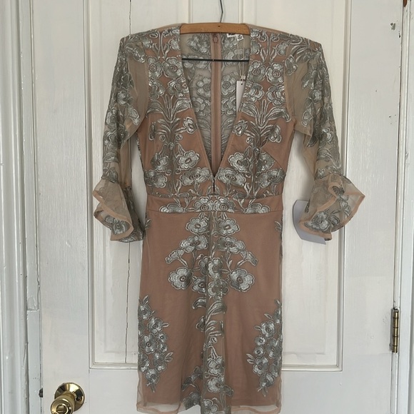For Love & Lemons Temecula Mini Dress Size XS NWT - Picture 4 of 7
